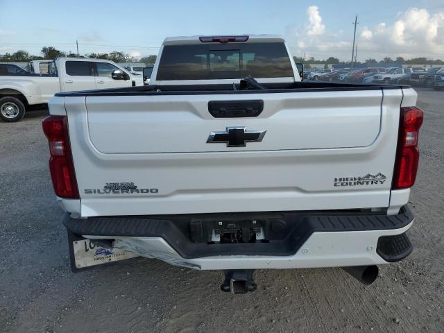 1GC4YVEY3NF333058 - 2022 CHEVROLET SILVERADO K3500 HIGH COUNTRY WHITE photo 6