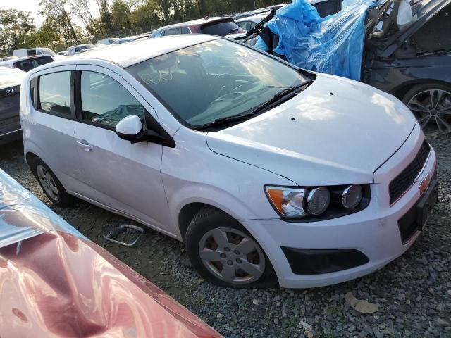 1G1JA6SHXE4133297 - 2014 CHEVROLET SONIC LS WHITE photo 4