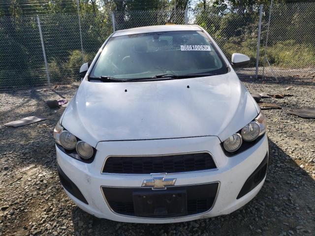 1G1JA6SHXE4133297 - 2014 CHEVROLET SONIC LS WHITE photo 5