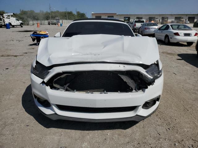 1FATP8UHXH5292932 - 2017 FORD MUSTANG WHITE photo 5