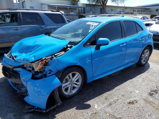 JTND4RBE1L3090650 - 2020 TOYOTA COROLLA SE BLUE photo 1