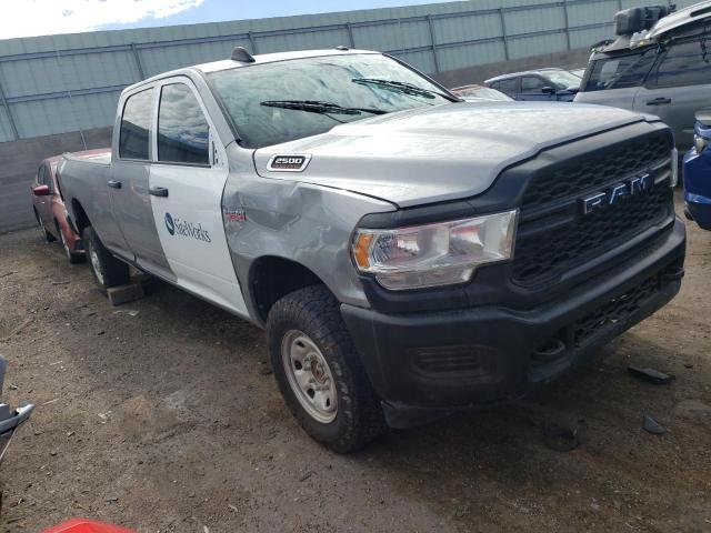 3C6UR5HJ4KG685465 - 2019 RAM 2500 TRADESMAN SILVER photo 4