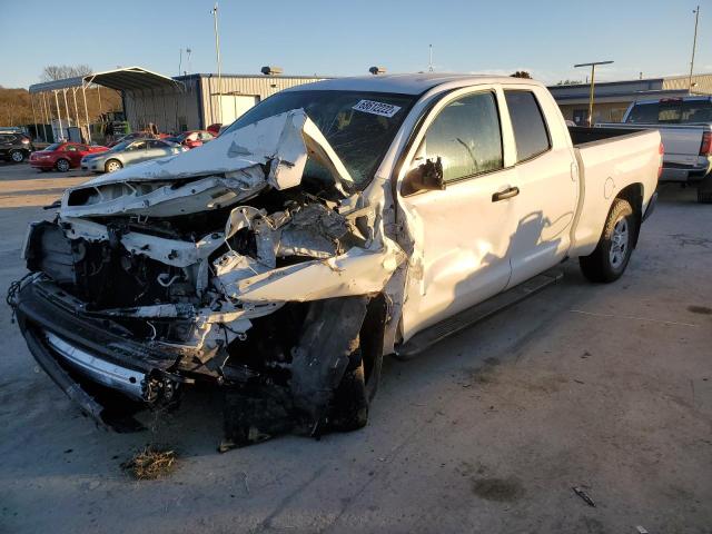 5TFRM5F1XKX139619 - 2019 TOYOTA TUNDRA DOUBLE CAB SR/SR5 WHITE photo 1