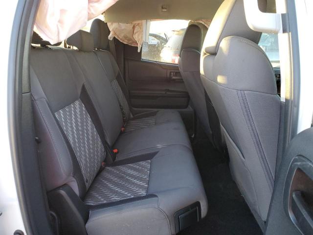 5TFRM5F1XKX139619 - 2019 TOYOTA TUNDRA DOUBLE CAB SR/SR5 WHITE photo 10