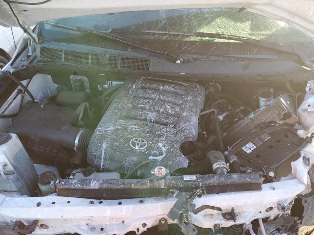 5TFRM5F1XKX139619 - 2019 TOYOTA TUNDRA DOUBLE CAB SR/SR5 WHITE photo 11