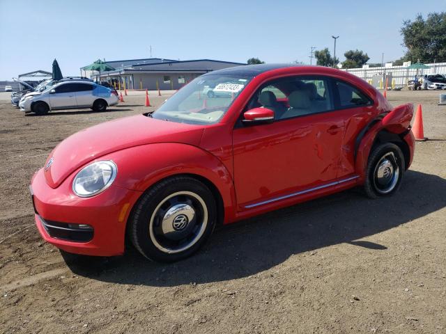 3VWJP7AT3DM625817 - 2013 VOLKSWAGEN BEETLE RED photo 1