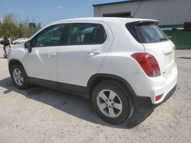 KL7CJKSB2MB317578 - 2021 CHEVROLET TRAX LS WHITE photo 2