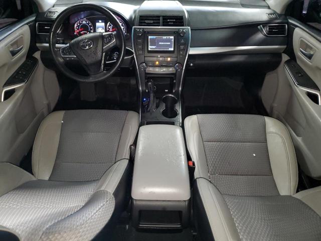 4T1BF1FK7FU474837 - 2015 TOYOTA CAMRY LE 灰色 照片 8