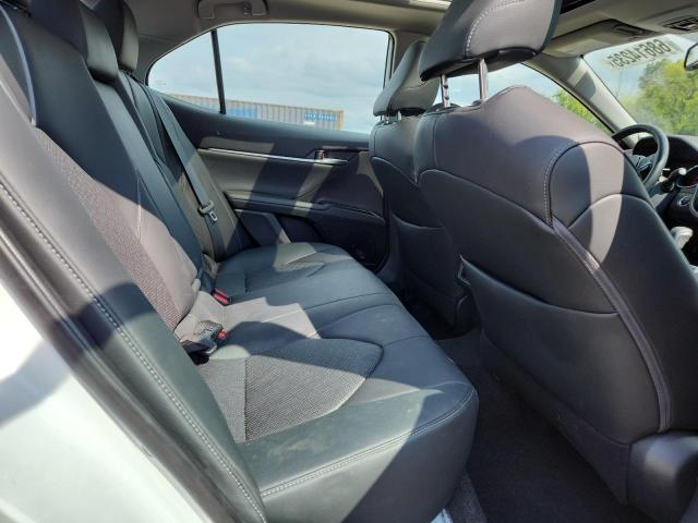 4T1B61HK1KU784263 - 2019 TOYOTA CAMRY XSE 白色 照片 10