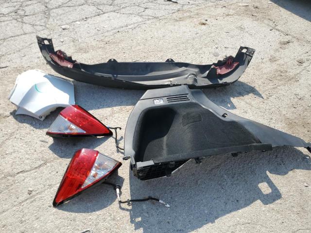 3CZRU6H37MM715920 - 2021 HONDA HR-V LX თეთრი ფოტო 13