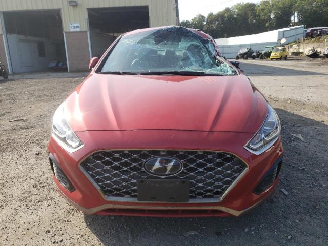 5NPE34AF4KH821177 - 2019 HYUNDAI SONATA LIMITED RED photo 5