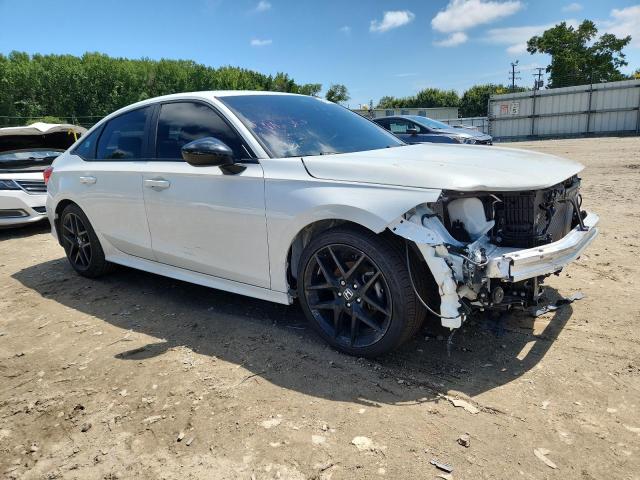 2HGFE2F56RH571738 - 2024 HONDA CIVIC SPORT WHITE photo 4