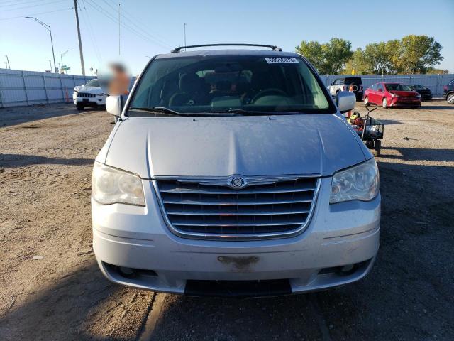 2A4RR5D10AR440900 - 2010 CHRYSLER TOWN & COU TOURING 银色 照片 5