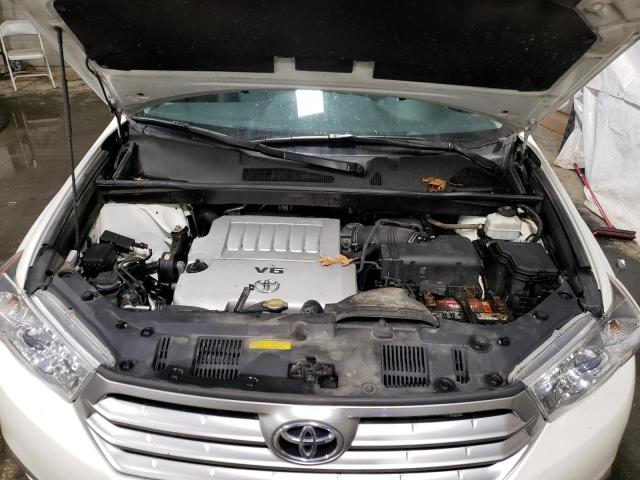 5TDBK3EH6CS108725 - 2012 TOYOTA HIGHLANDER BASE أبيض صورة 11