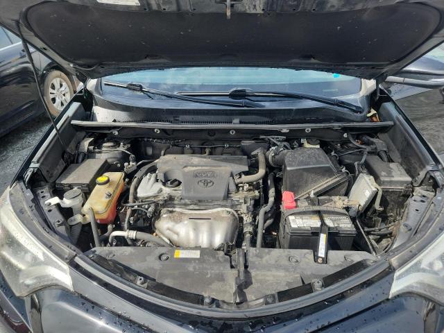 2T3NFREV4JW451023 - 2018 TOYOTA RAV4 SE შავი ფოტო 12