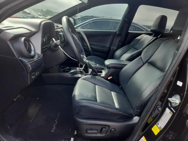 2T3NFREV4JW451023 - 2018 TOYOTA RAV4 SE შავი ფოტო 7