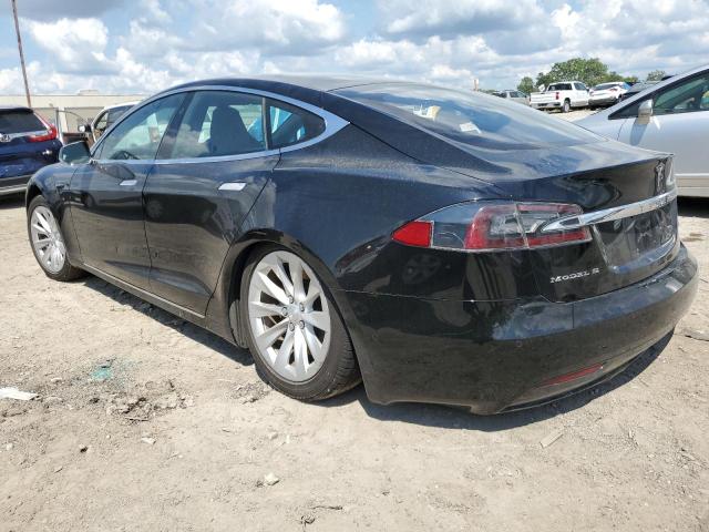 5YJSA1E23JF297824 - 2018 TESLA MODEL S Սև լուսանկար 2