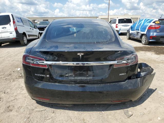 5YJSA1E23JF297824 - 2018 TESLA MODEL S Սև լուսանկար 6