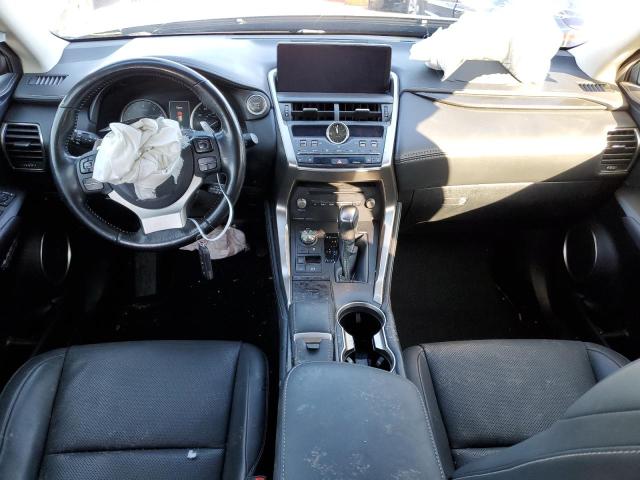 JTJBARBZ1J2165063 - 2018 LEXUS NX 300 BASE შავი ფოტო 8