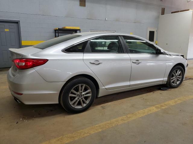 5NPE24AF4FH132491 - 2015 HYUNDAI SONATA SE SILVER photo 3