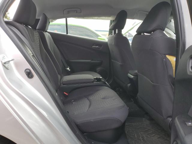 JTDKARFP8J3080923 - 2018 TOYOTA PRIUS PRIM Gümüş foto 10