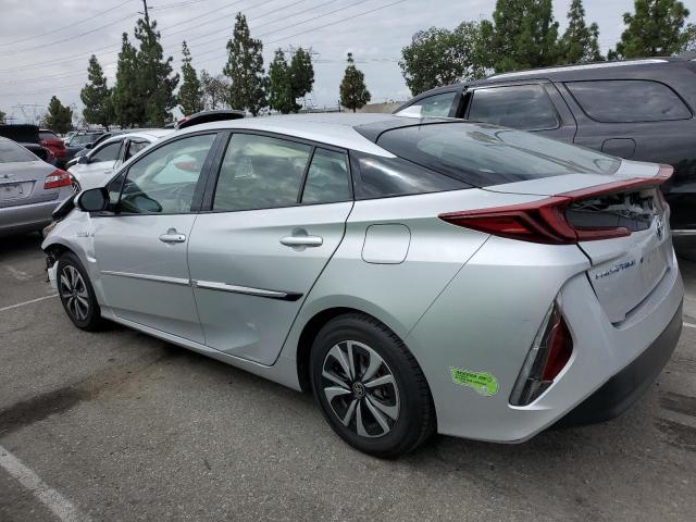 JTDKARFP8J3080923 - 2018 TOYOTA PRIUS PRIM Gümüş foto 2