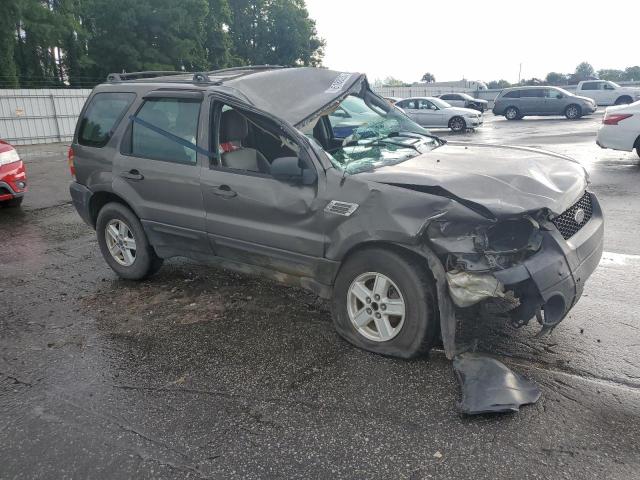 1FMYU02Z15DA20837 - 2005 FORD ESCAPE XLS GRAY photo 4