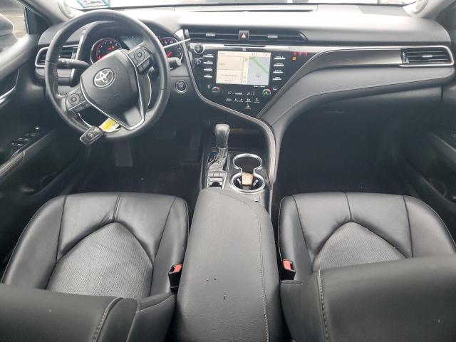 4T1BZ1HK1KU032733 - 2019 TOYOTA CAMRY XSE WHITE photo 8