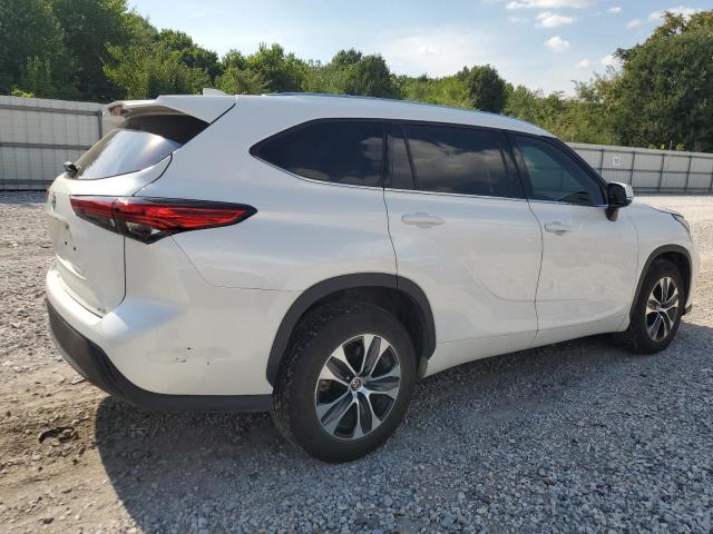 5TDGZRAH6MS043712 - 2021 TOYOTA HIGHLANDER XLE Սպիտակ լուսանկար 3