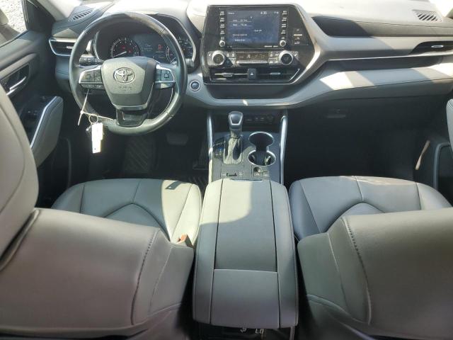 5TDGZRAH6MS043712 - 2021 TOYOTA HIGHLANDER XLE Սպիտակ լուսանկար 8