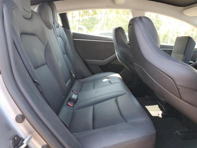 5YJ3E1ET7RF890082 - 2024 TESLA MODEL 3 银色 照片 10