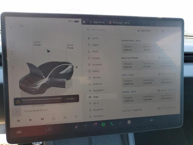 5YJ3E1ET7RF890082 - 2024 TESLA MODEL 3 银色 照片 9