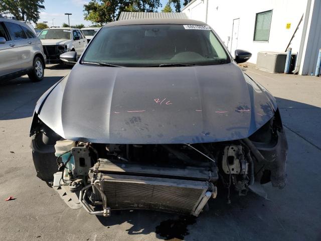 1VWDT7A34HC077570 - 2017 VOLKSWAGEN PASSAT R-LINE Մոխրագույն լուսանկար 5