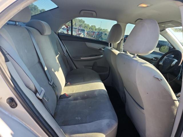 2T1BU4EE6CC769105 - 2012 TOYOTA COROLLA BASE 银色 照片 10