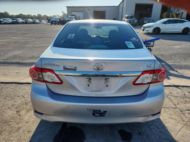 2T1BU4EE6CC769105 - 2012 TOYOTA COROLLA BASE 银色 照片 6