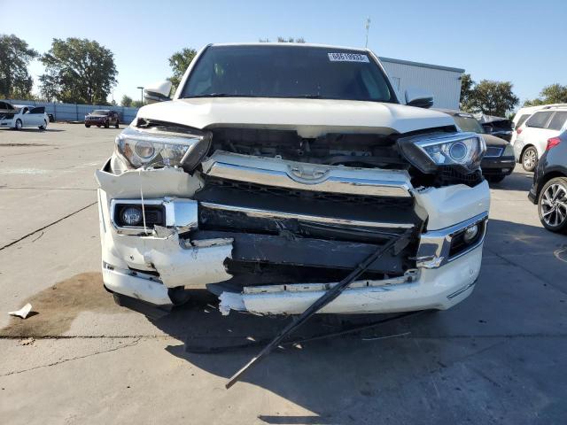 JTEBU5JRXH5464401 - 2017 TOYOTA 4RUNNER SR5/SR5 PREMIUM 白色 照片 5