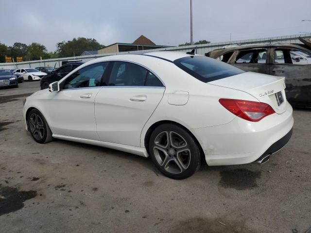 WDDSJ4EBXEN064165 - 2014 MERCEDES-BENZ CLA 250 Ağ foto 2