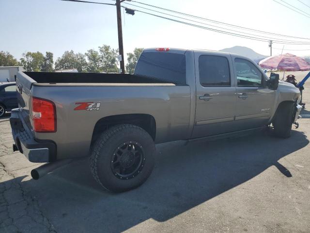 1GC1KYE80DF114353 - 2013 CHEVROLET SILVERADO K2500 HEAVY DUTY LTZ GRAY photo 3