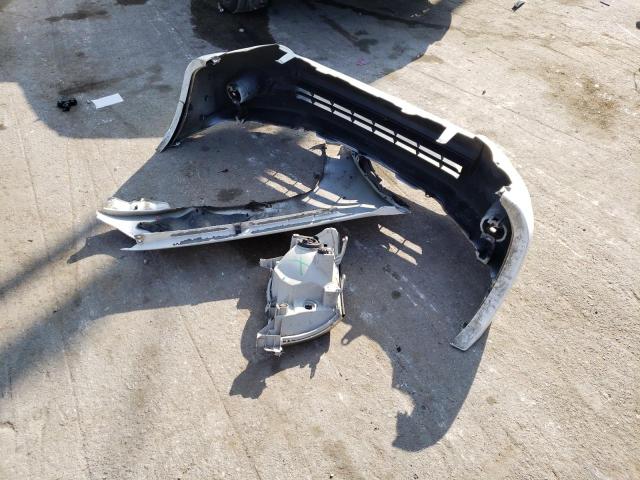 3TMJU4GN0BM119507 - 2011 TOYOTA TACOMA DOUBLE CAB PRERUNNER WHITE photo 12