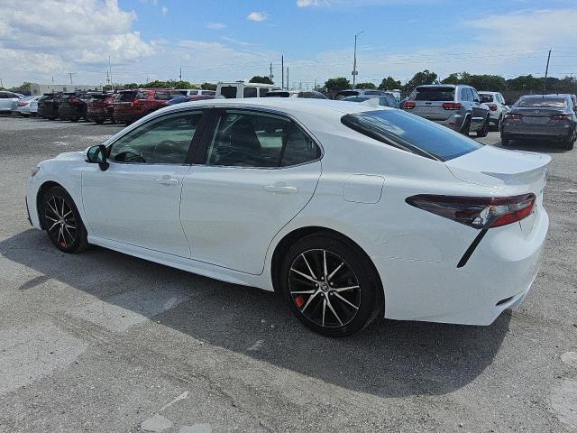 4T1T11AK4RU871243 - 2024 TOYOTA CAMRY SE NIGHT SHADE WHITE photo 2