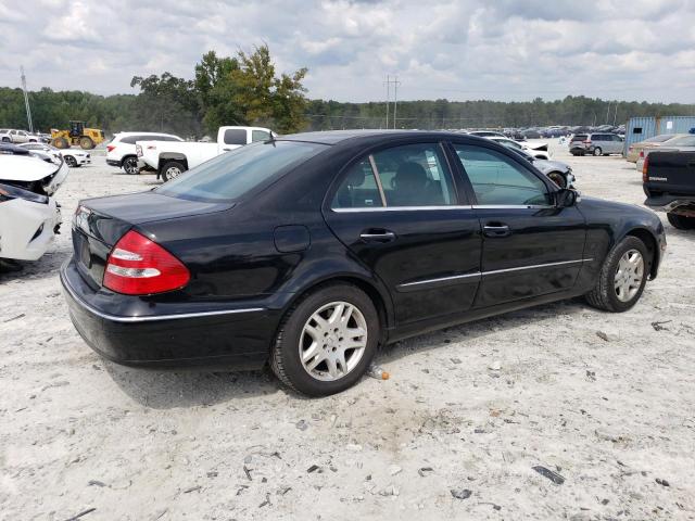 WDBUF65J85A681349 - 2005 MERCEDES-BENZ E 320 BLACK photo 3