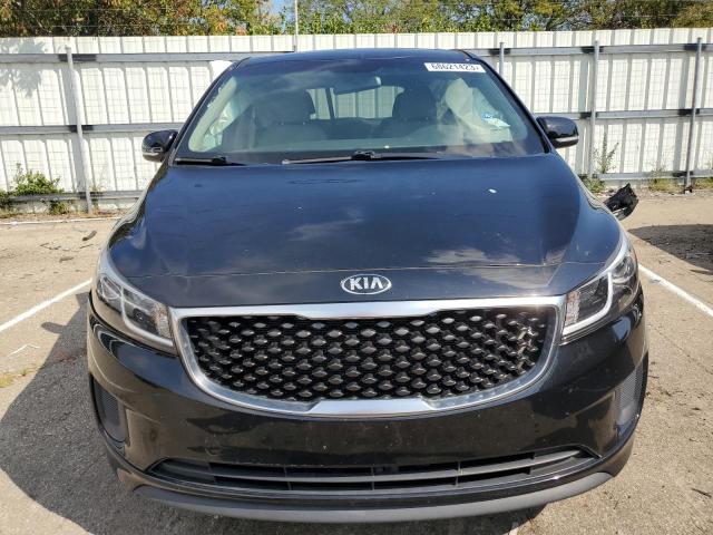 KNDMB5C12F6052619 - 2015 KIA SEDONA LX BLACK photo 5