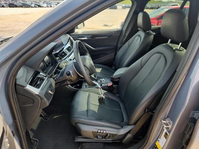 WBXJG9C09M5T74084 - 2021 BMW X1 XDRIVE28I BLUE photo 7