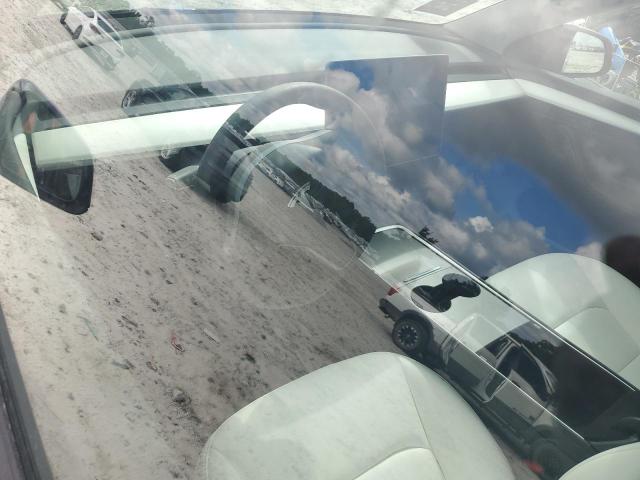 7SAYGAEE5RF074699 - 2024 TESLA MODEL Y CHARCOAL photo 8