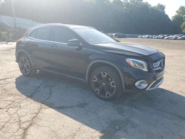 WDCTG4EB1KU015526 - 2019 MERCEDES-BENZ GLA 250 Negro foto 4
