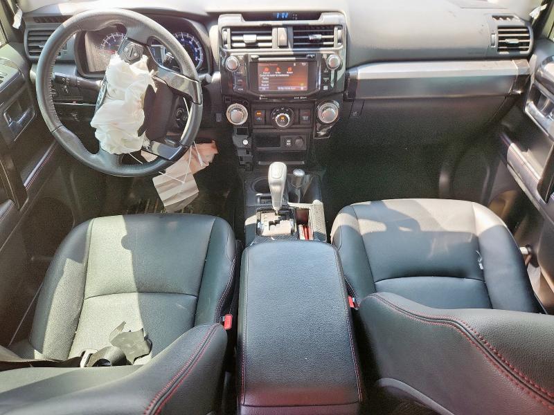 JTEBU5JR9J5594336 - 2018 TOYOTA 4RUNNER SR5/SR5 PREMIUM BLACK photo 8