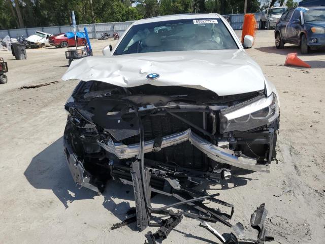 WBAJE5C56KWW09911 - 2019 BMW 540 I WHITE photo 5