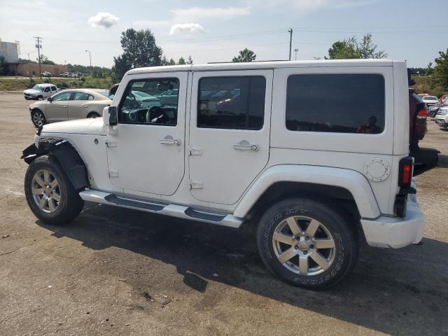 1C4BJWEG7DL662824 - 2013 JEEP WRANGLER U SAHARA 白色 照片 2
