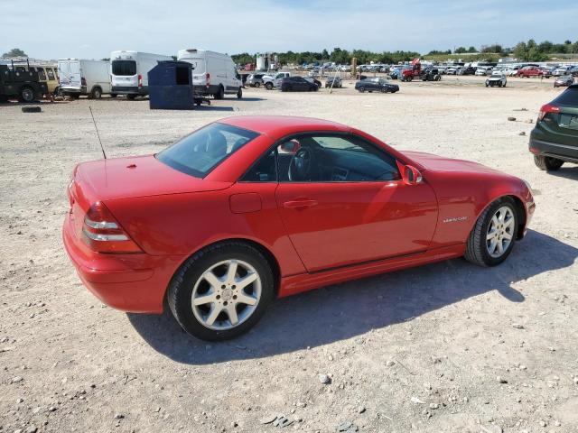 WDBKK49F32F262482 - 2002 MERCEDES-BENZ SLK 230 KOMPRESSOR RED photo 3