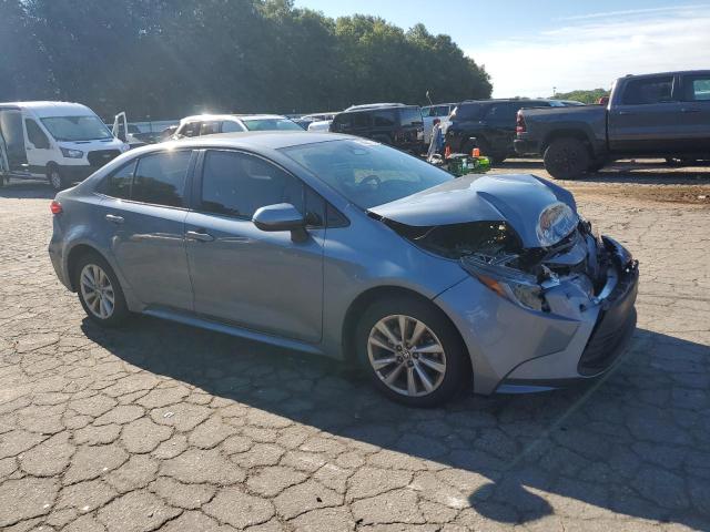 JTDB4MEE3P3011687 - 2023 TOYOTA COROLLA LE Сірий фото 4